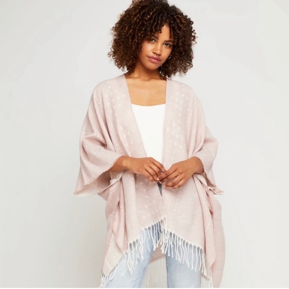 GENTLE FAWN HERMOSA kimono - Picture 1 of 5